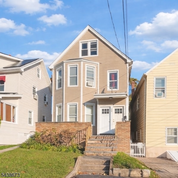 Building Photo - 204 DeMott Ave