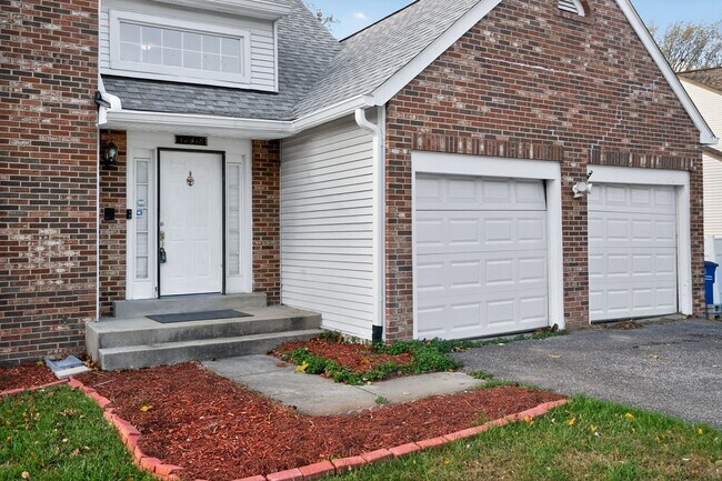 Foto del edificio - 12416 Loft Ln