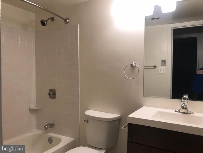 Building Photo - 10212 Bushman Dr