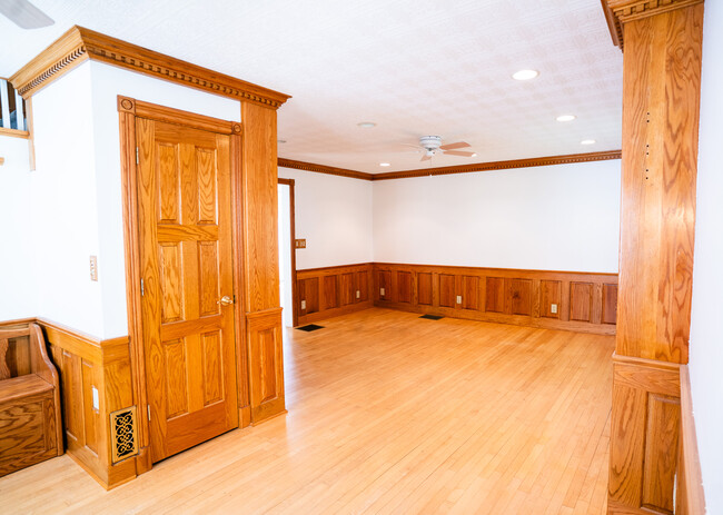 Foto del edificio - 5967 N Berkeley Blvd