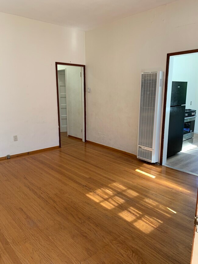 Foto del edificio - 2731 Grant St