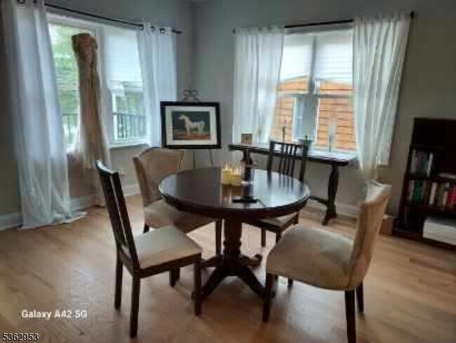 Foto del edificio - 149 Mountain Blvd