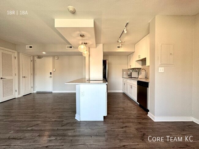 Building Photo - 209 Emanuel Cleaver II Blvd.