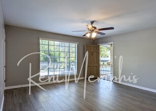 Building Photo - 358 E Pkwy N