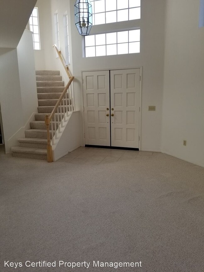Building Photo - 4 br, 3 bath House - 5418 Camino Playa malaga