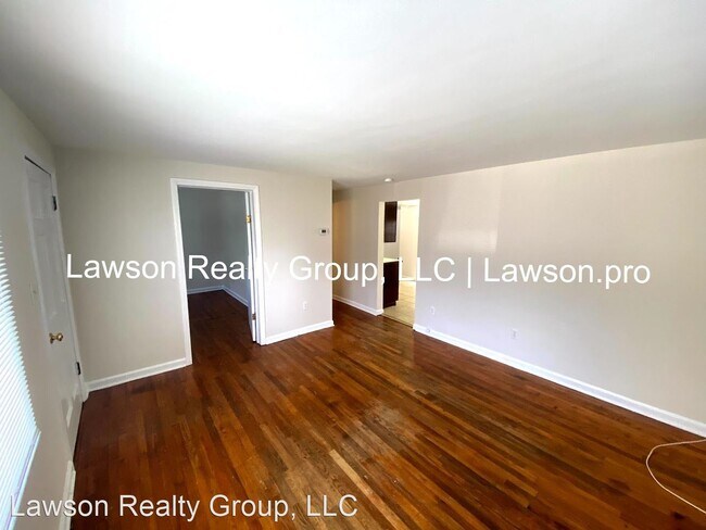 Building Photo - 3 br, 1 bath House - 2782 Wildwood Rd