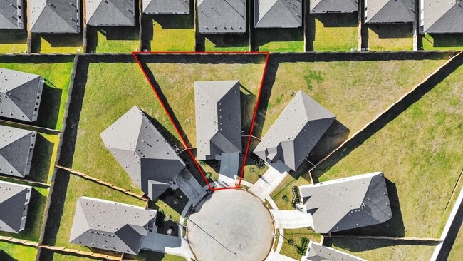 Building Photo - 26531 Wild Stonecrop Ln