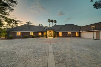 Building Photo - 7258 Loma Alta Cir
