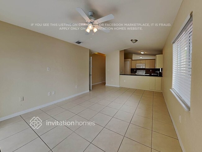 Foto del edificio - 10088 NW 126th Terrace