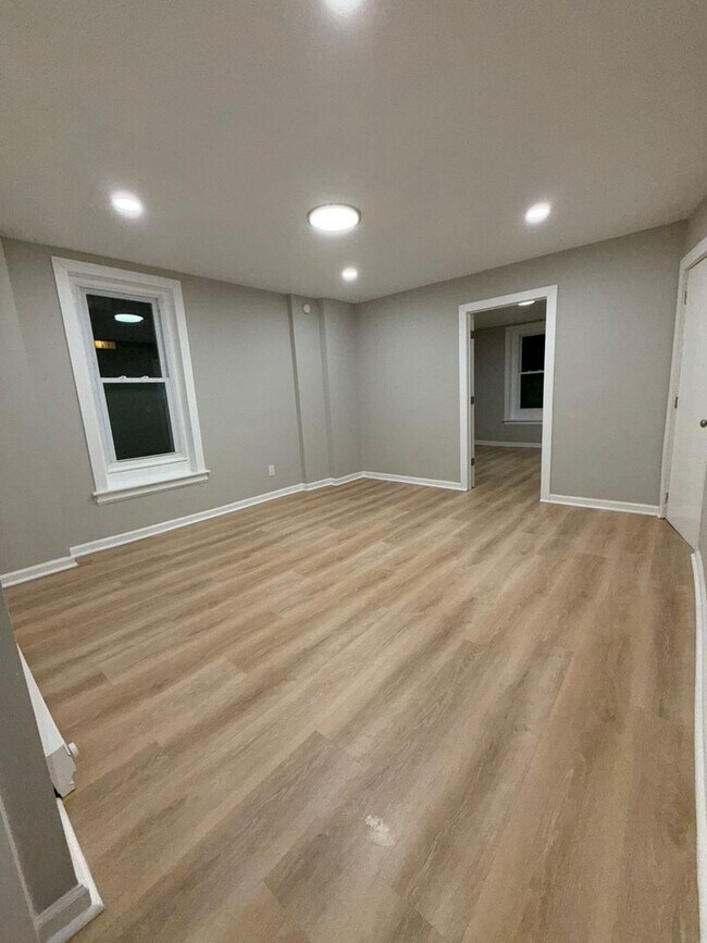 Foto del edificio - 1142 Spring Garden St