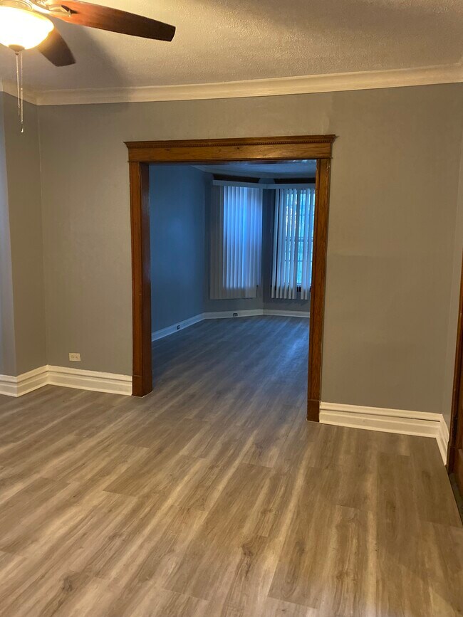 Foto del edificio - 5600 S May St