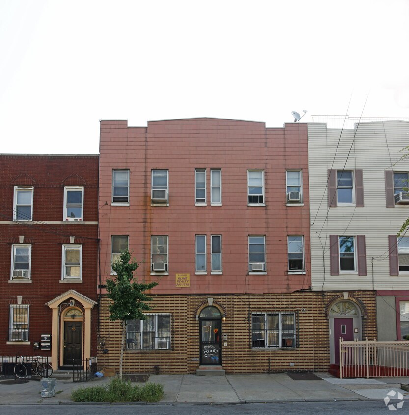 Building Photo - 19 Bushwick Ave