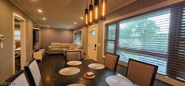 Foto del edificio - 141 West End Ave