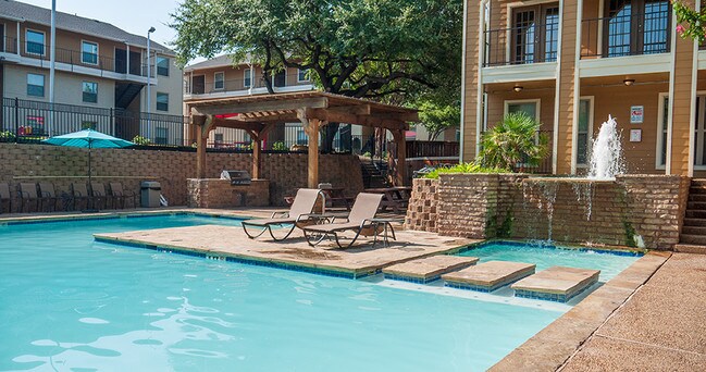 Riviera Apartments Apartments Dallas, TX