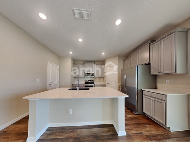 Building Photo - 173 Edge Park Trl