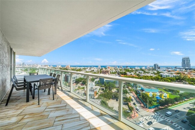 Building Photo - 450 Alton Rd