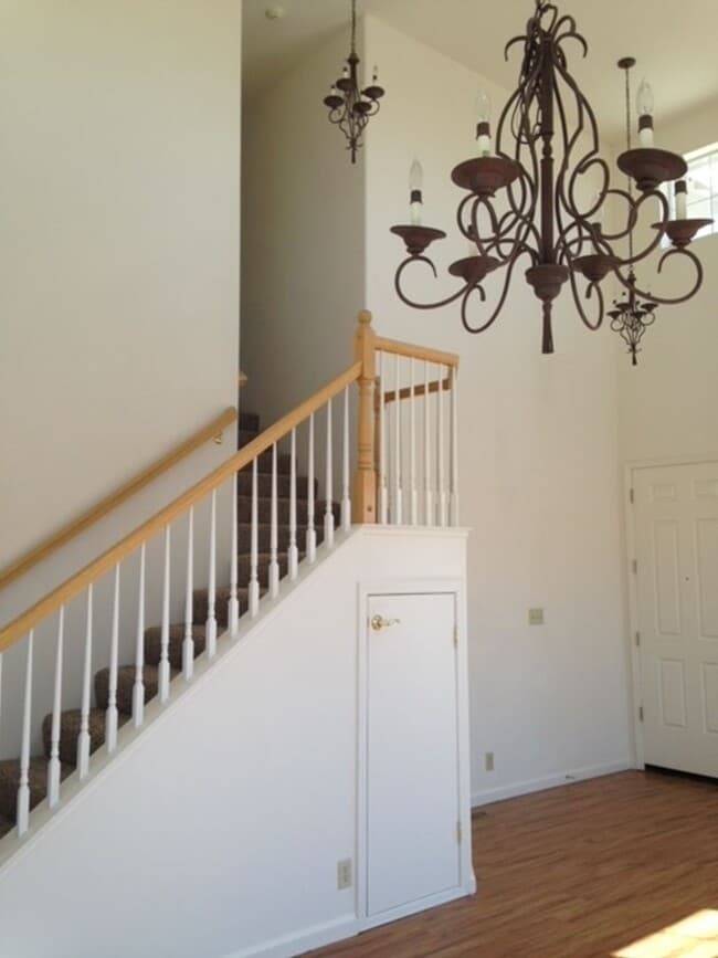 Building Photo - 2685 Glen Eagles Dr