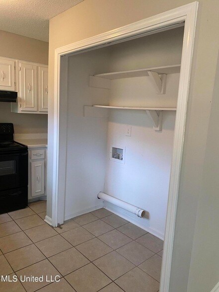 Foto del edificio - 926 Oaklawn Pl