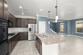 Building Photo - 11606 Gray Alder Dr