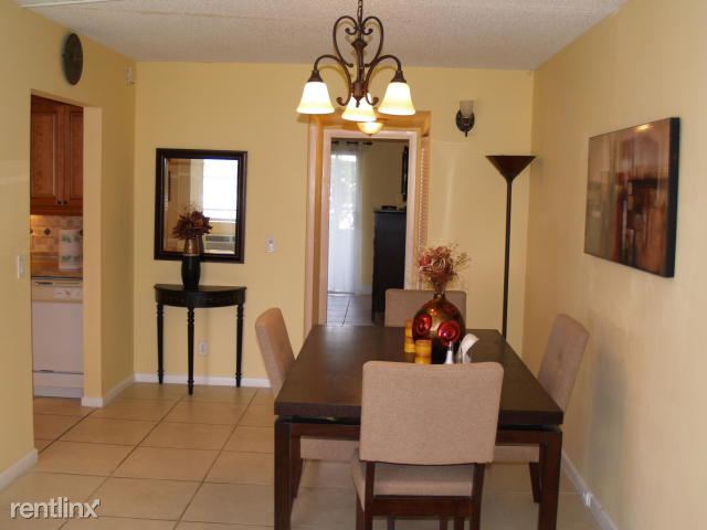 Building Photo - 384 Brighton J