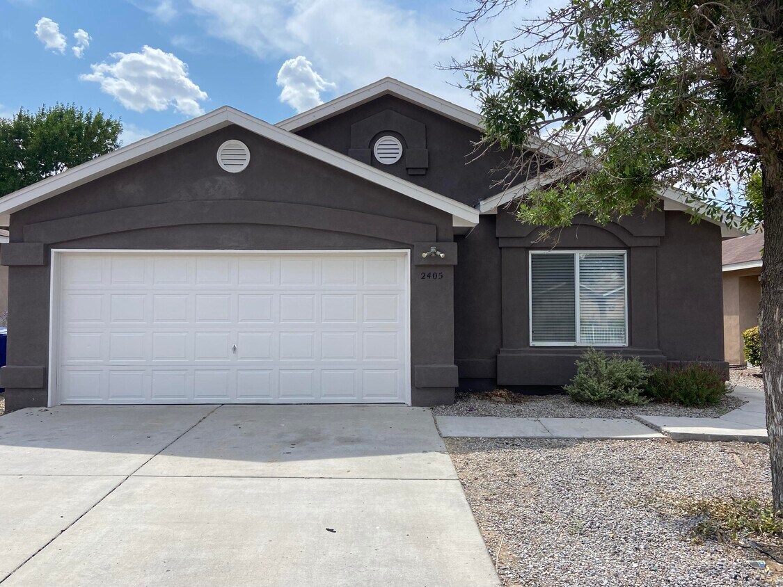 Primary Photo - 2405 Purple Canyon Dr SW