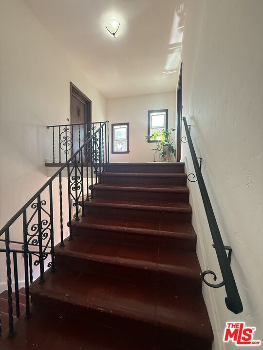 Foto del edificio - 444 N Curson Ave