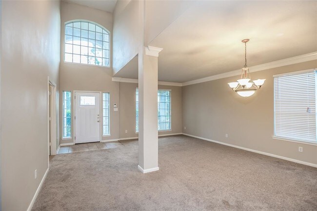 Building Photo - 1509 Pine Walk Dr