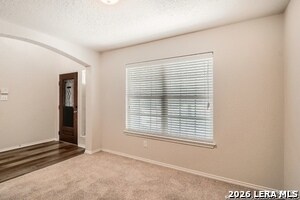 Building Photo - 366 Maple Way