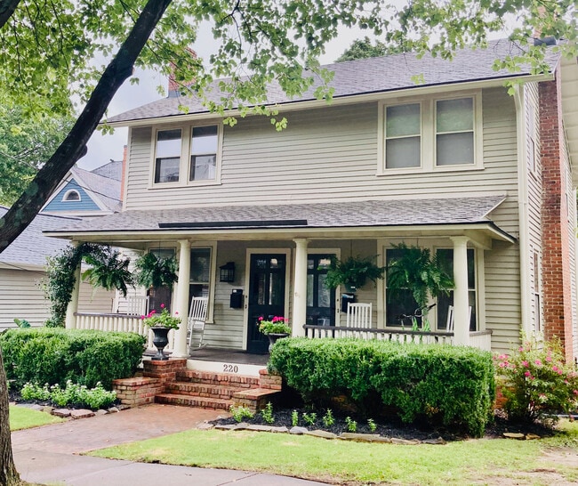 Welcome to 220 N Bloodworth St - 220 N Bloodworth St