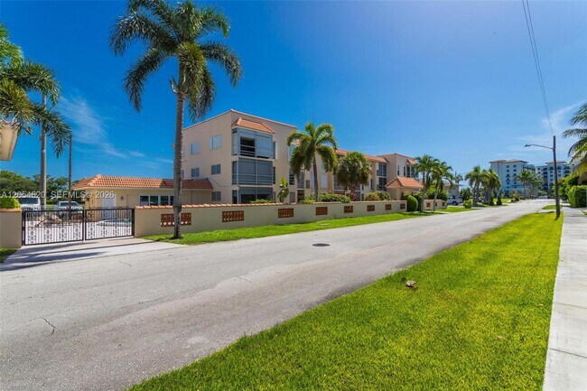 Foto del edificio - 331 SW 8th St