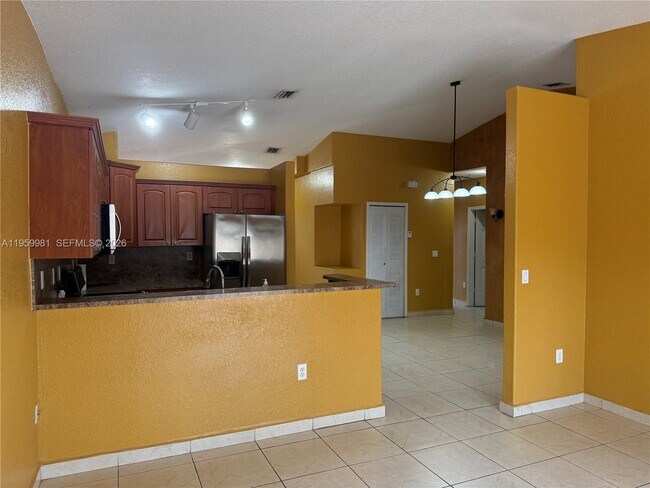 Foto del edificio - 7772 NW 200th Ln
