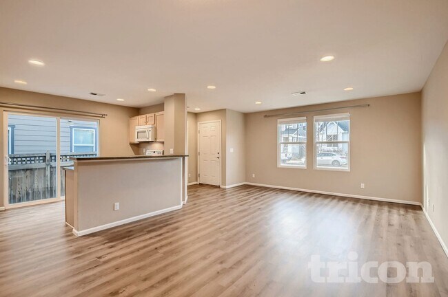 Foto del edificio - 2172 Willow Ct