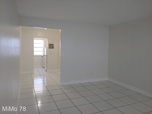 Building Photo - 6930 Byron Ave