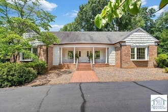 Building Photo - 266 Plantation Rd