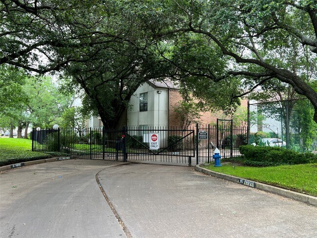 Foto del edificio - 10053 Westpark Dr