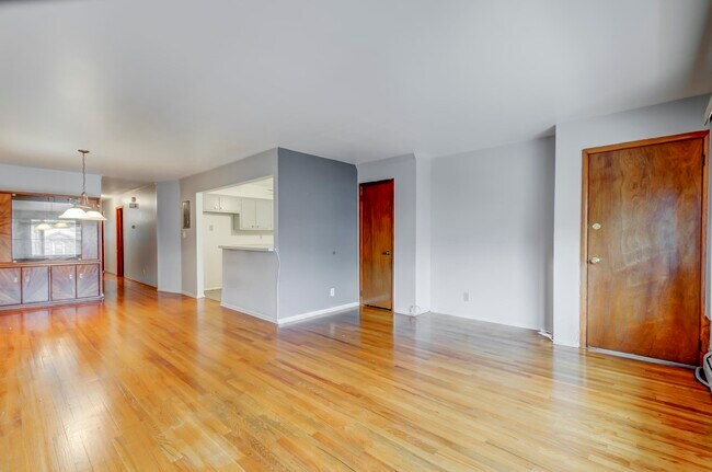 Foto del edificio - 128 W 25th St