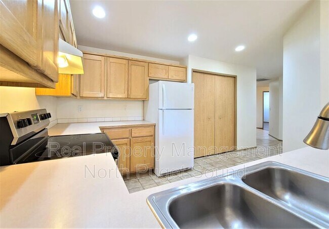 Foto del edificio - 5953 Grove St