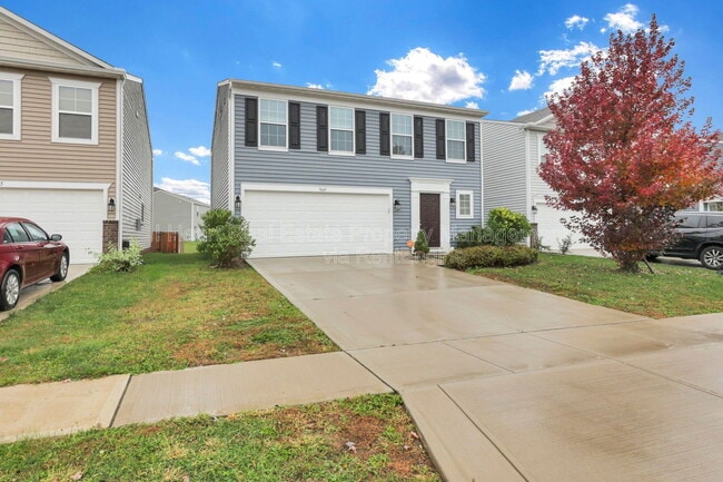 Foto del edificio - 7449 Sugarbark Dr