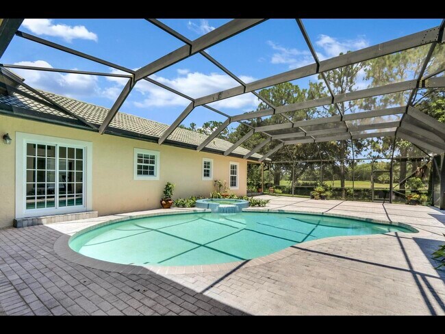 Foto del edificio - 1856 SE Colony Way