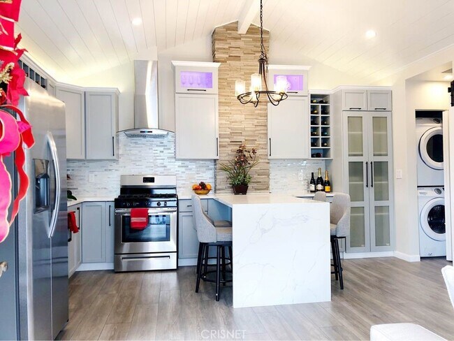 Foto del edificio - 7302 Ponce Ave