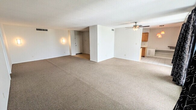 Foto del edificio - Annual UNfurnished Siesta Key Gulf front 2/2 condo with water views!