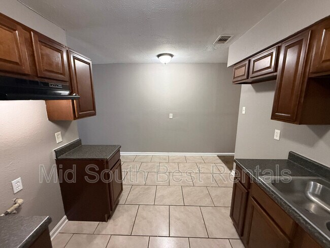 Foto del edificio - 1463 Cooper St