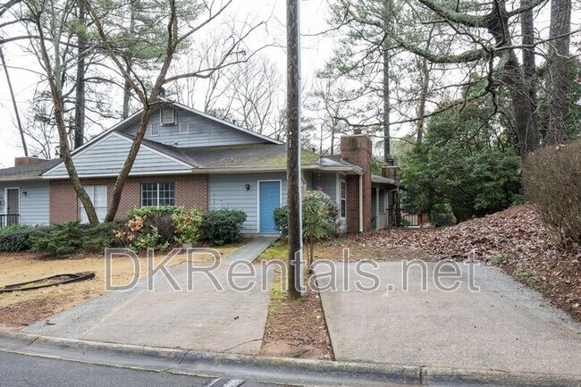Foto del edificio - 4838 Westridge Dr