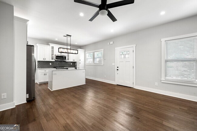 Foto del edificio - 1382 Westboro Dr SW