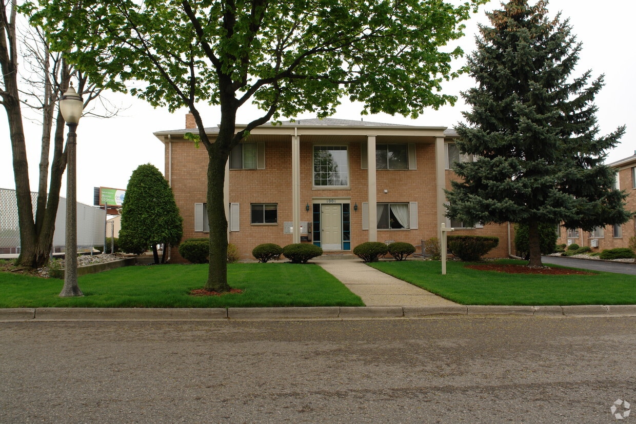 10011009 Fairway Ln, Lansing, MI 48912 Apartments in Lansing, MI