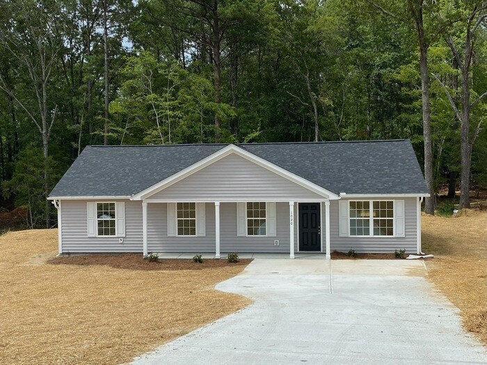 Brand New 4BD/2BA Ranch Home in Lancaster! House Rental in Lancaster