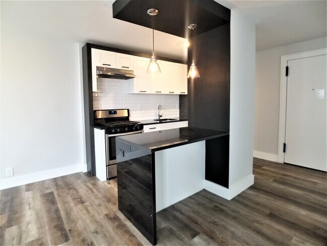 Foto del edificio - 1365 St Nicholas Ave