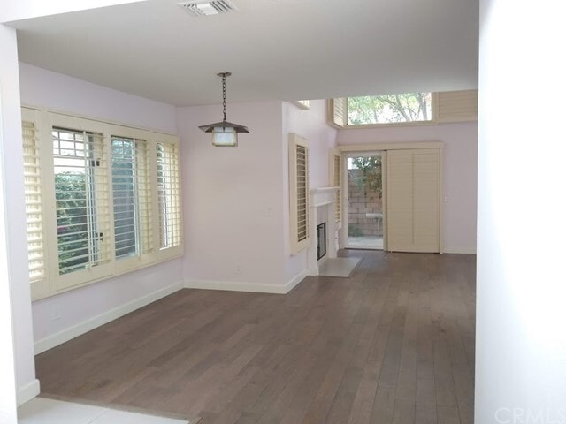 Building Photo - 1073 Rocton Dr