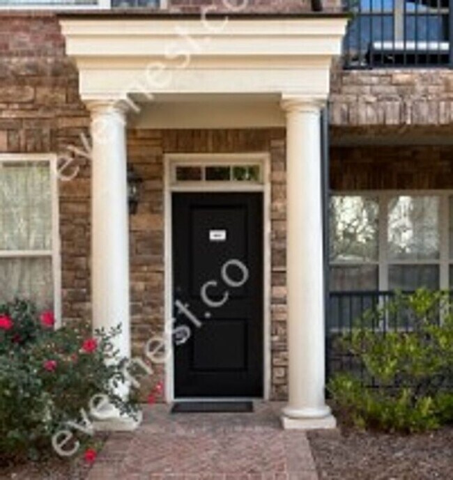 Foto del edificio - 2300 Peachford Rd