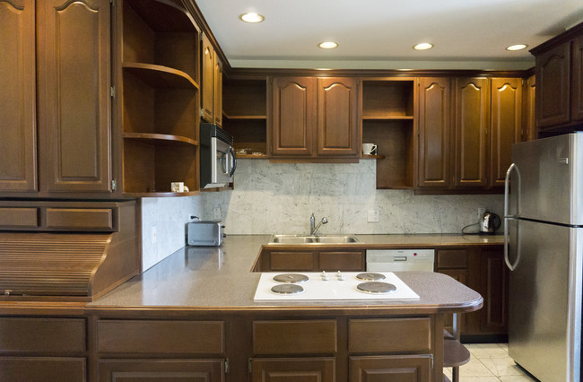 Apt. 11 - Kitchen - 1149 Delaware Avenue